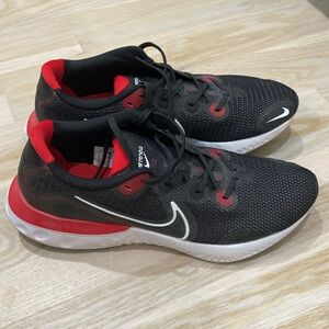 Nike Renew mens sneaker size 13